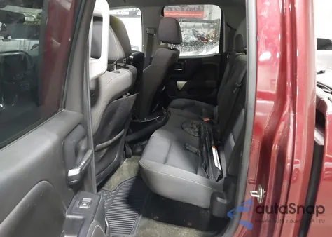 2015 Chevrolet Silverado 1500 1Lt z USA, uszkodzony, nr VIN 1GCVKREC6FZ370946